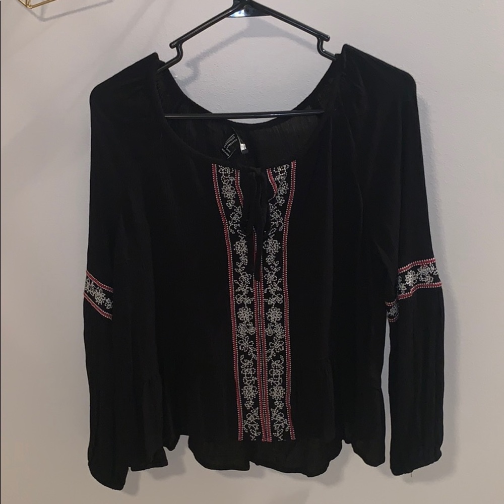 Forever 21 black flowy blouse